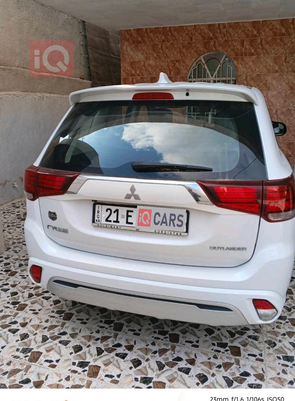 ميتسوبيشي اوتلاندر